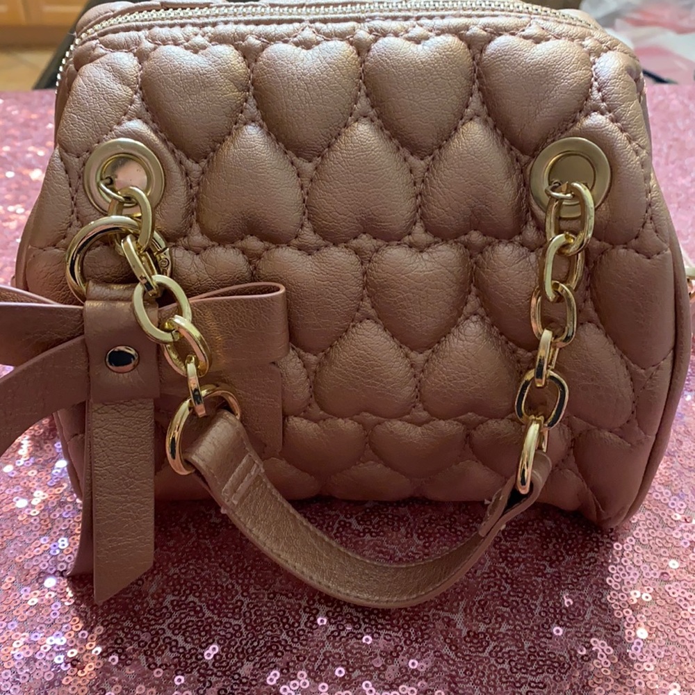 Rose gold bag Claire’s